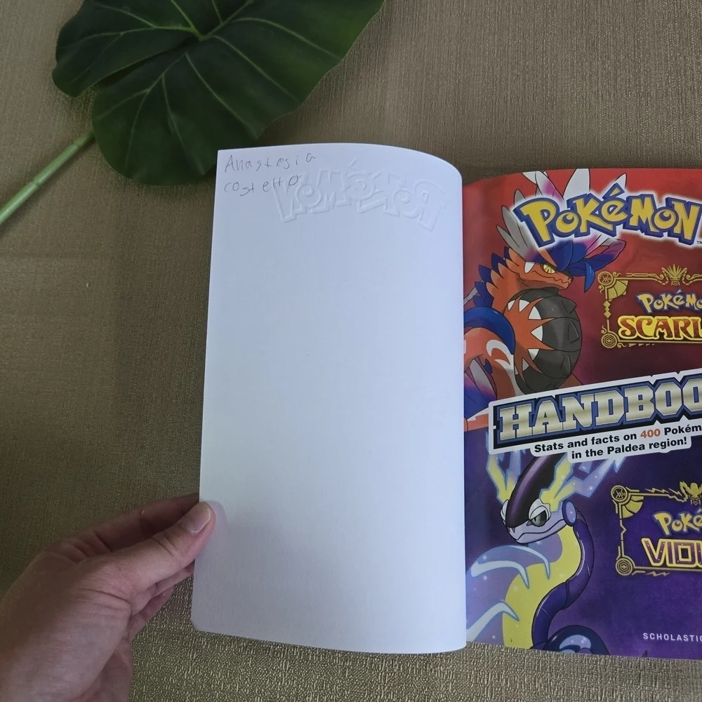 POKÉMON | Scarlet & Violet Handook Stats & Facts